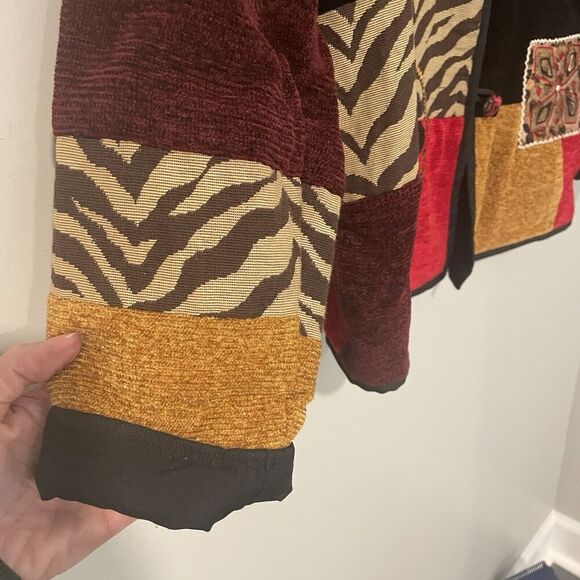 Julia Kim Womens Size L Jacket Art to Wear Mixed Media Button Tribal Embroidered - Picture 3 of 9